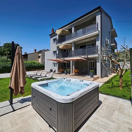 In Porec/istrien 34694 Daire